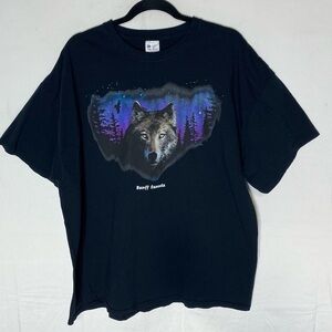 Gildan Heavy Cotton Black Banff T Shirt W Wolf & Aurora Graphic 2XL
